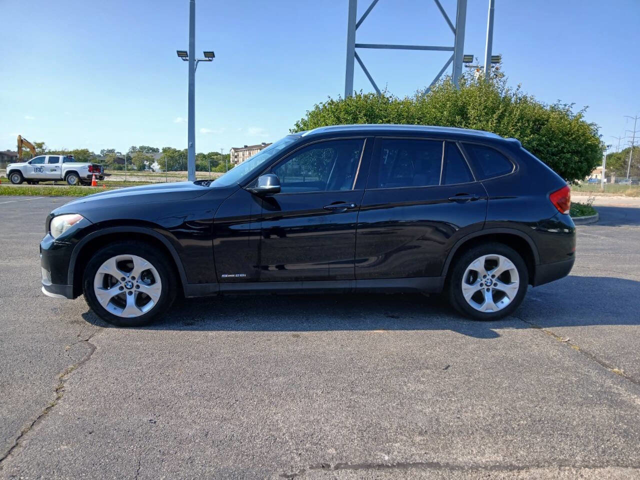Used 2015 BMW X1 sDrive28i RWD image 5
