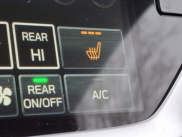 New 2026 Subaru Ascent Limited image 16