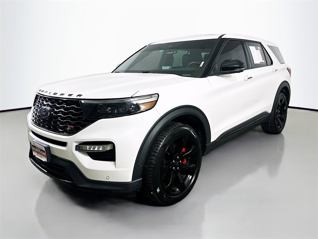 Used 2022 Ford Explorer ST w/ Equipment Group 401A image 3