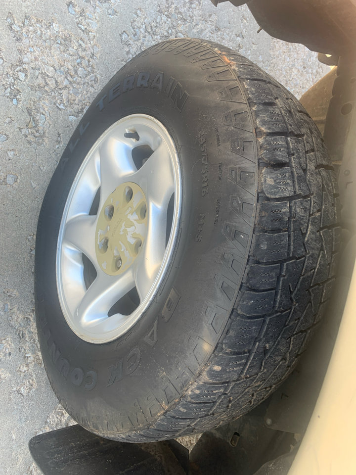 Used 2001 Toyota Sequoia SR5 image 33