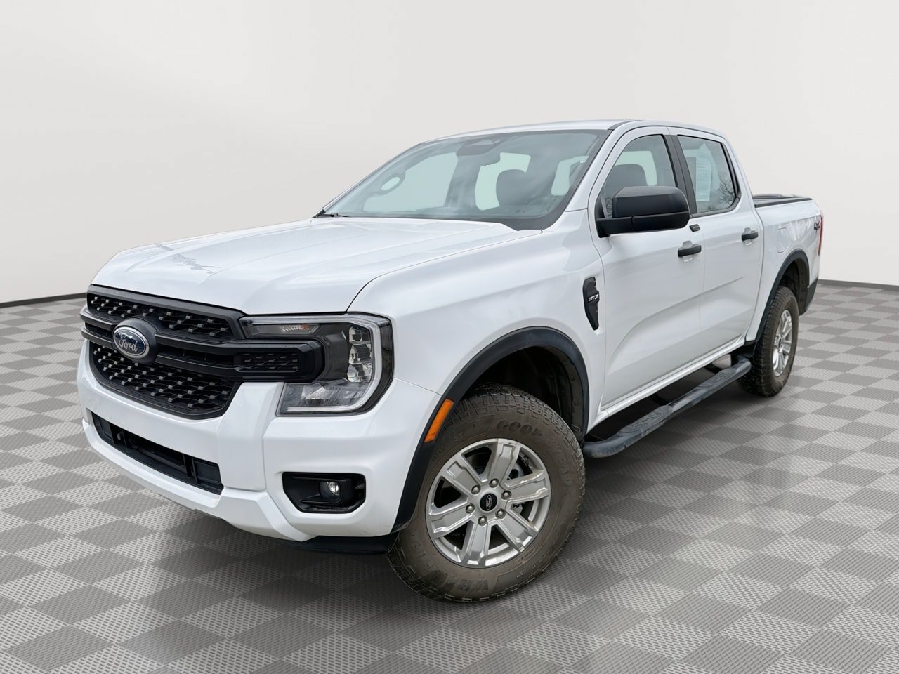 Used 2025 Ford Ranger XL AWD/4WD image 1