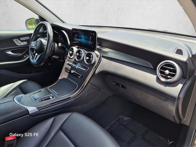 Used 2022 Mercedes-Benz GLC 300 image 20