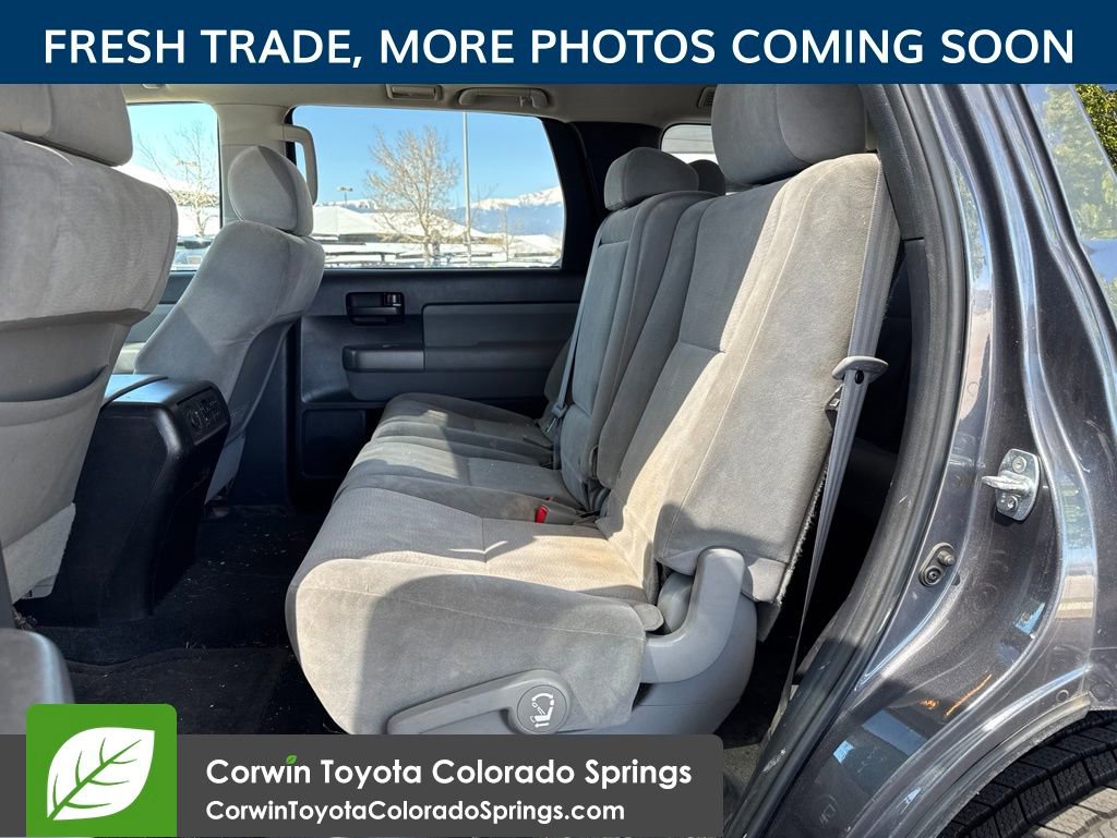 Used 2014 Toyota Sequoia SR5 AWD/4WD image 10