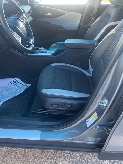 Used 2024 Buick Envista Preferred w/ Convenience I Package image 11