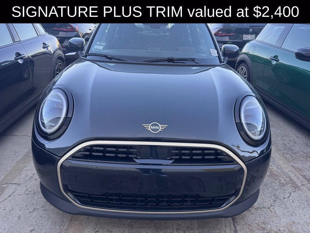 Used 2026 MINI Cooper 2-Door Hardtop FWD image 2