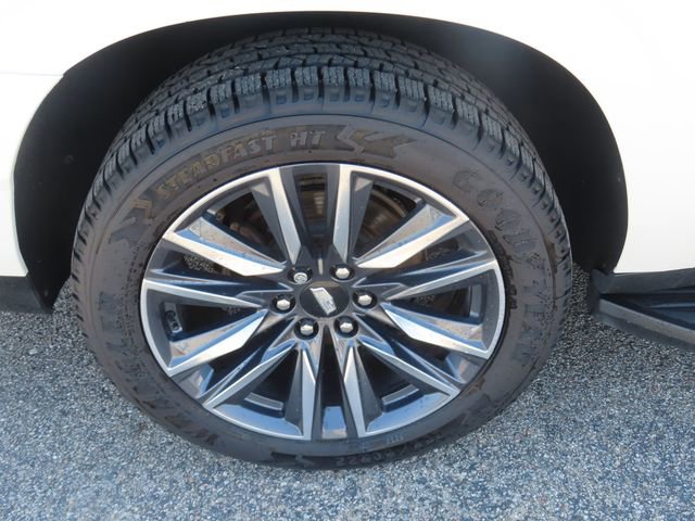 Used 2022 Cadillac Escalade ESV Sport w/ Touring Package image 17