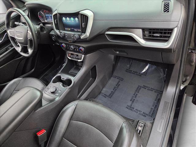 Used 2024 GMC Terrain SLT image 20