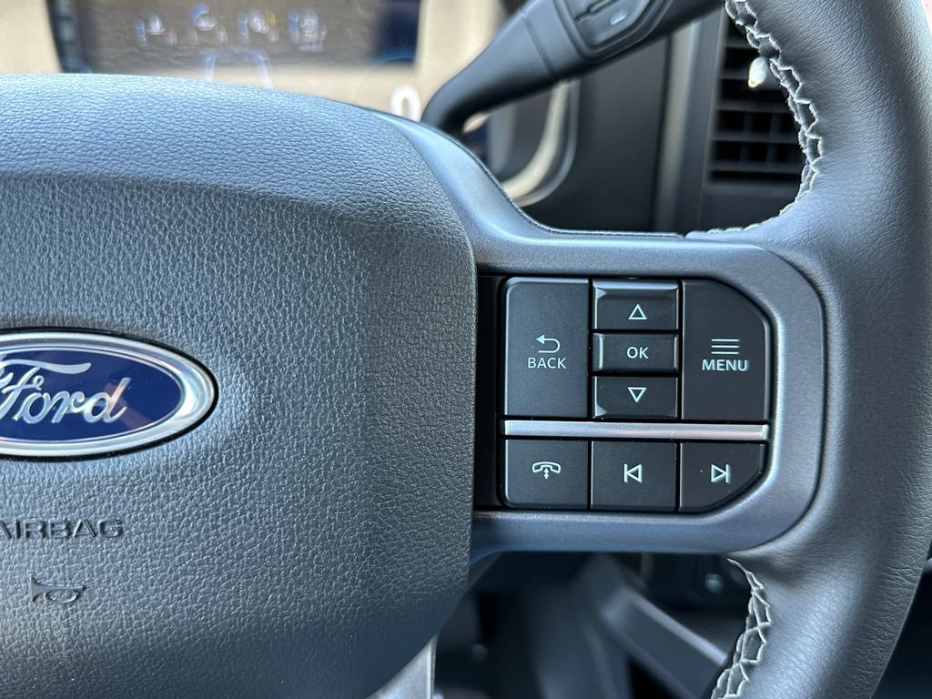 New 2026 Ford F250 Lariat w/ FX4 Off-Road Package AWD/4WD image 24