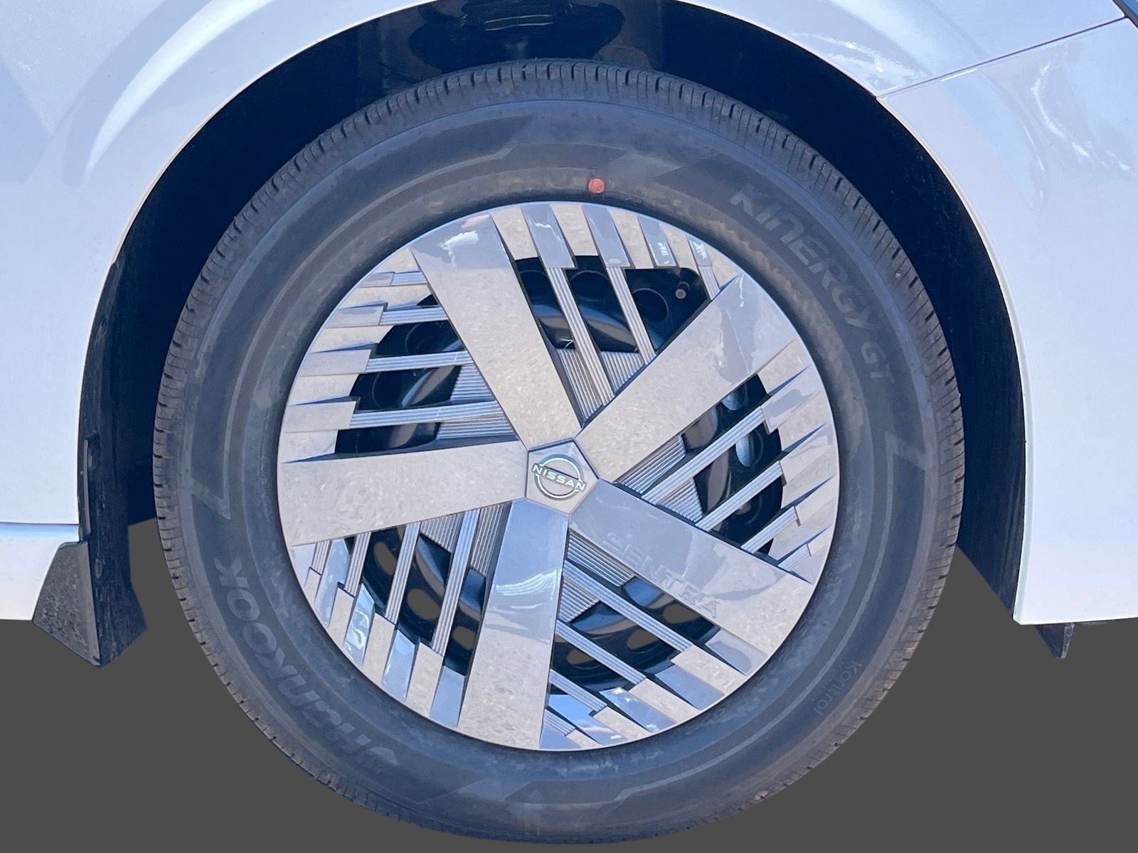 New 2027 Nissan Sentra SV w/ Floor Mat Package FWD image 8
