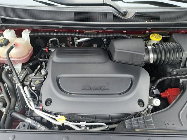 Used 2022 Chrysler Pacifica Limited FWD image 30