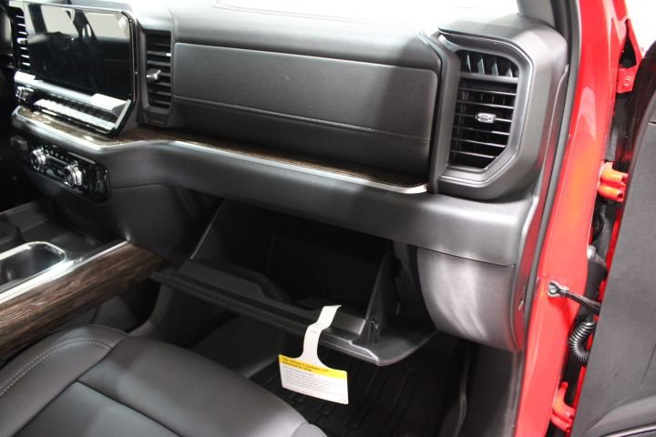 New 2026 GMC Sierra 1500 Elevation w/ Elevation Premium Package AWD/4WD image 28