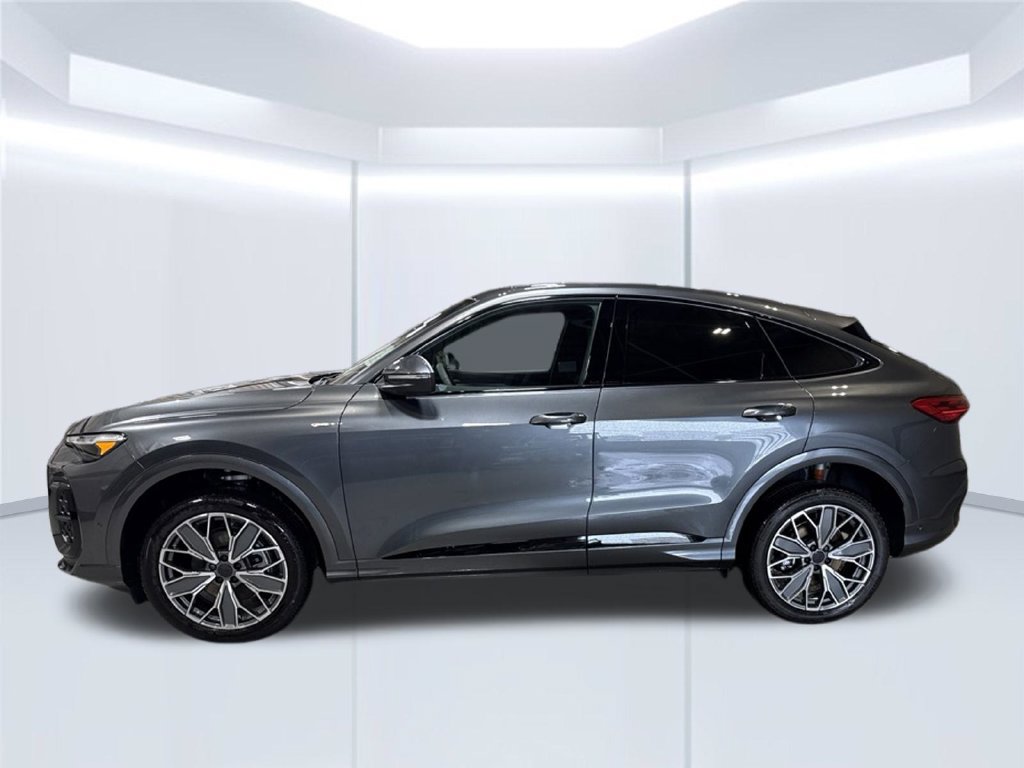 New 2026 Audi Q5 Premium Plus AWD/4WD image 2