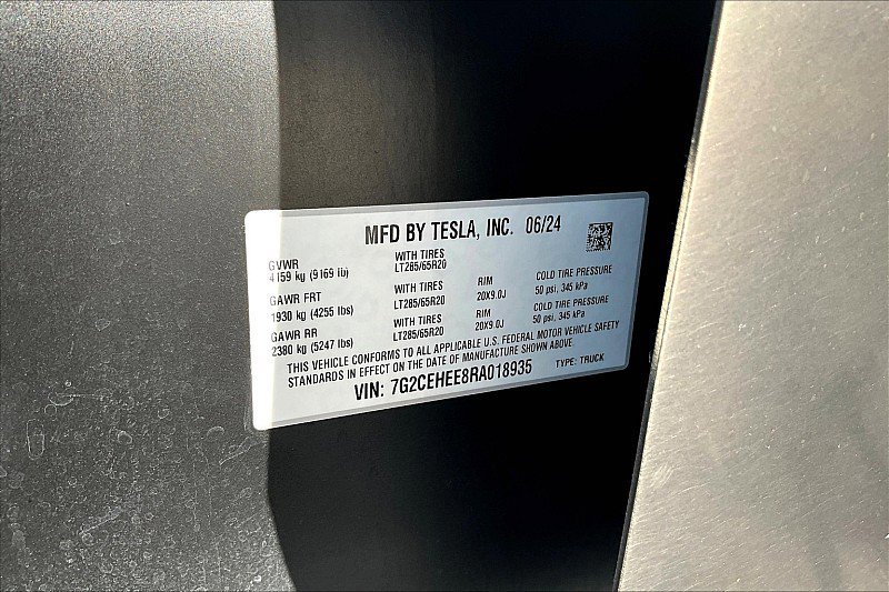 Used 2024 Tesla Cybertruck Cyberbeast image 33