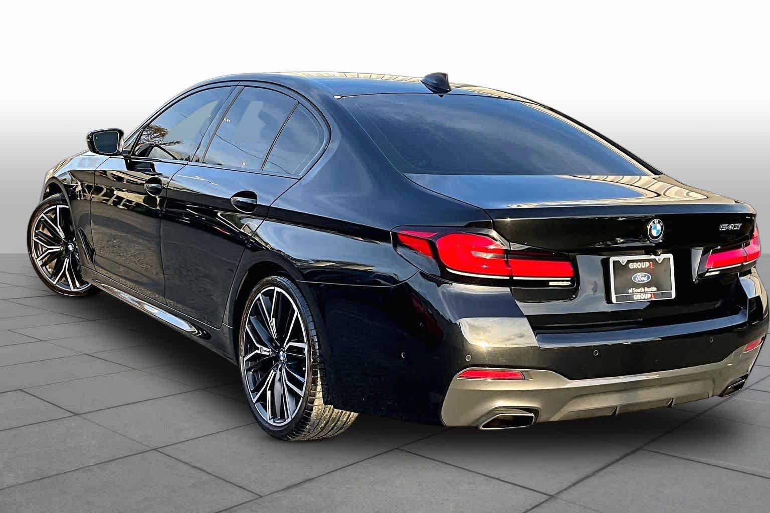 Used 2022 BMW 540i w/ M Sport Package RWD image 11