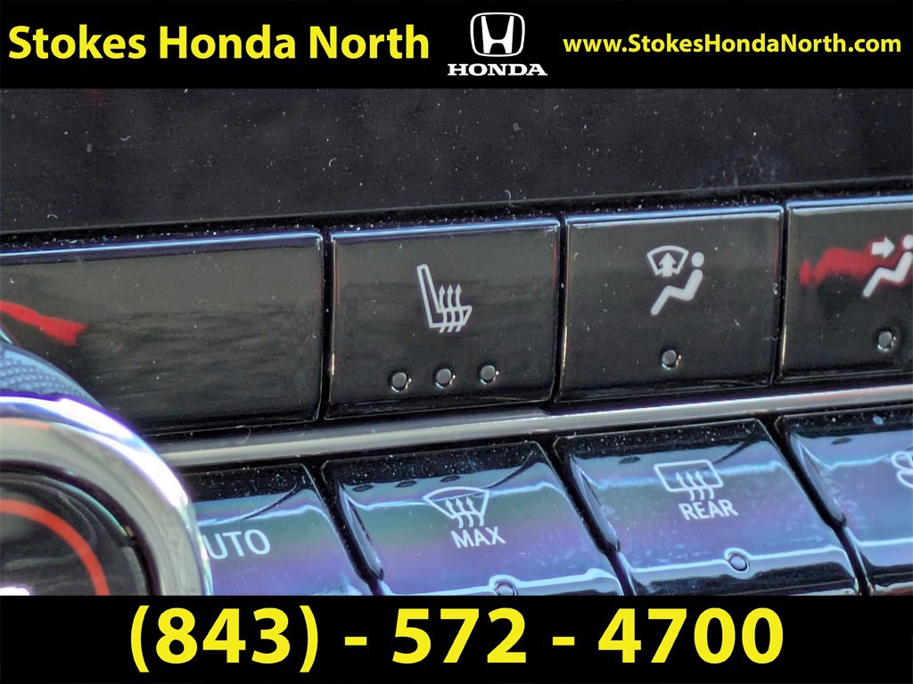 Used 2023 Chevrolet Colorado Z71 w/ Z71 Convenience Package 2 image 24