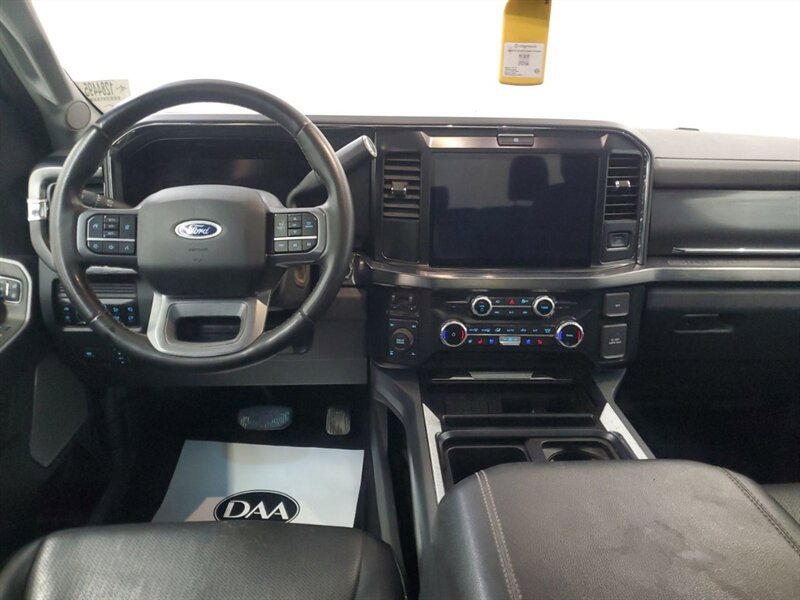 Used 2025 Ford F350 Lariat AWD/4WD image 5