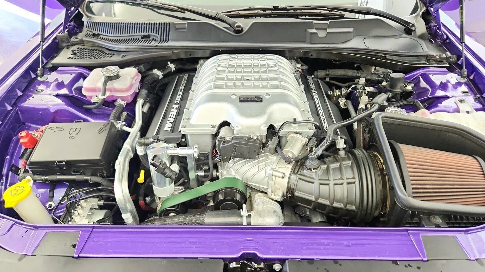 Used 2019 Dodge Challenger SRT Hellcat Redeye RWD image 36