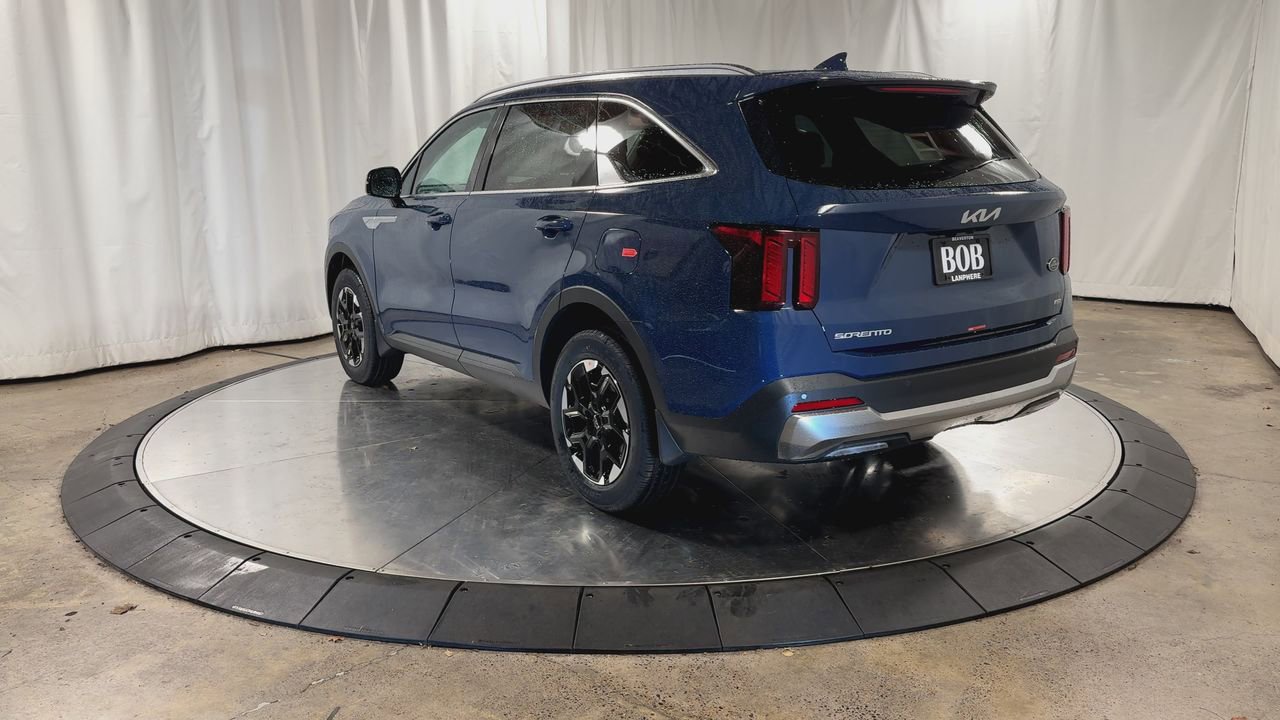 New 2026 Kia Sorento S image 8