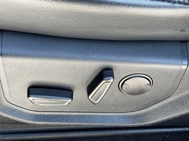 Used 2020 Ford F150 Raptor w/ Equipment Group 802A Luxury image 20