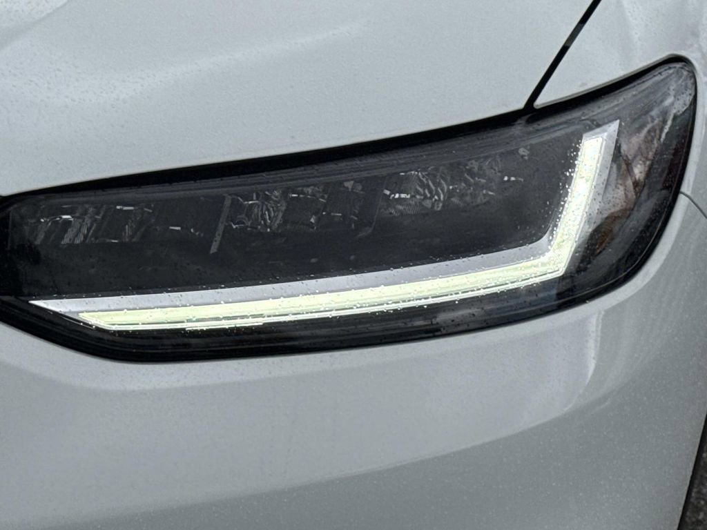 Used 2023 Honda HR-V LX image 10