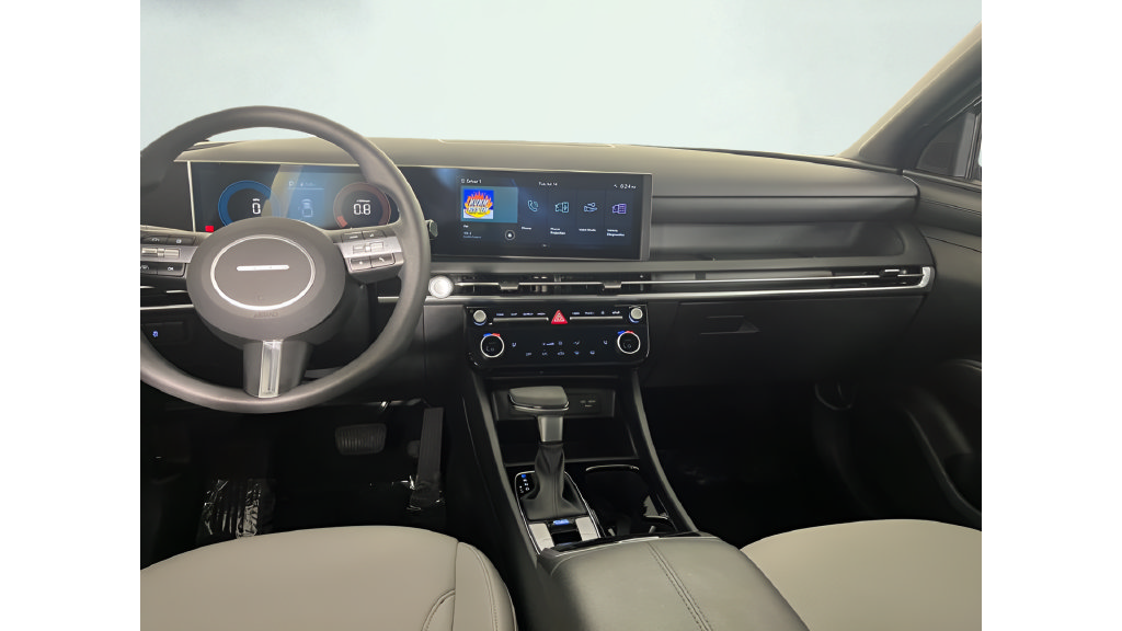 Used 2025 Hyundai Santa Cruz SEL FWD image 17