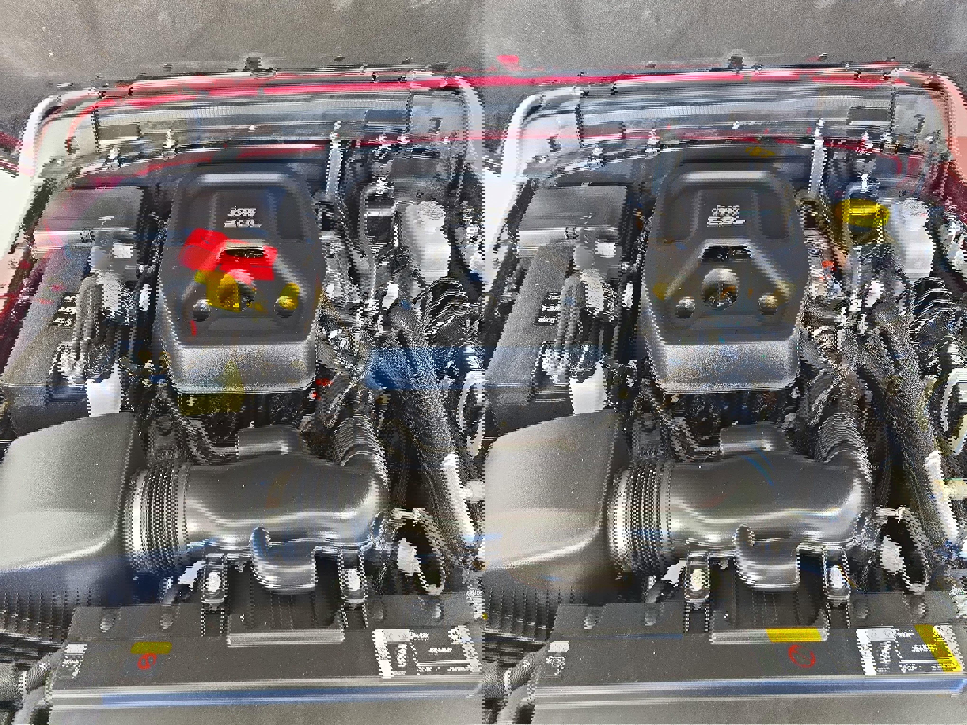 Used 2021 Jeep Wrangler Unlimited Sahara image 29