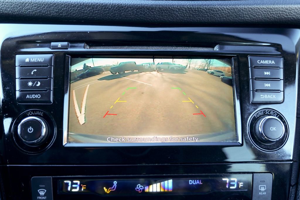 Used 2020 Nissan Rogue SV image 50