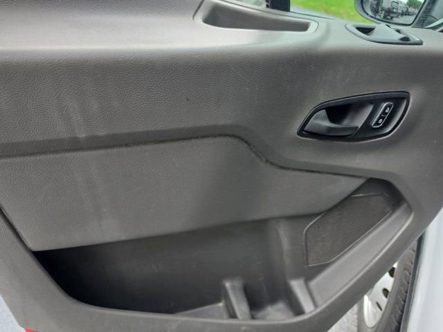 Certified 2022 Ford Transit 350 DRW RWD image 13