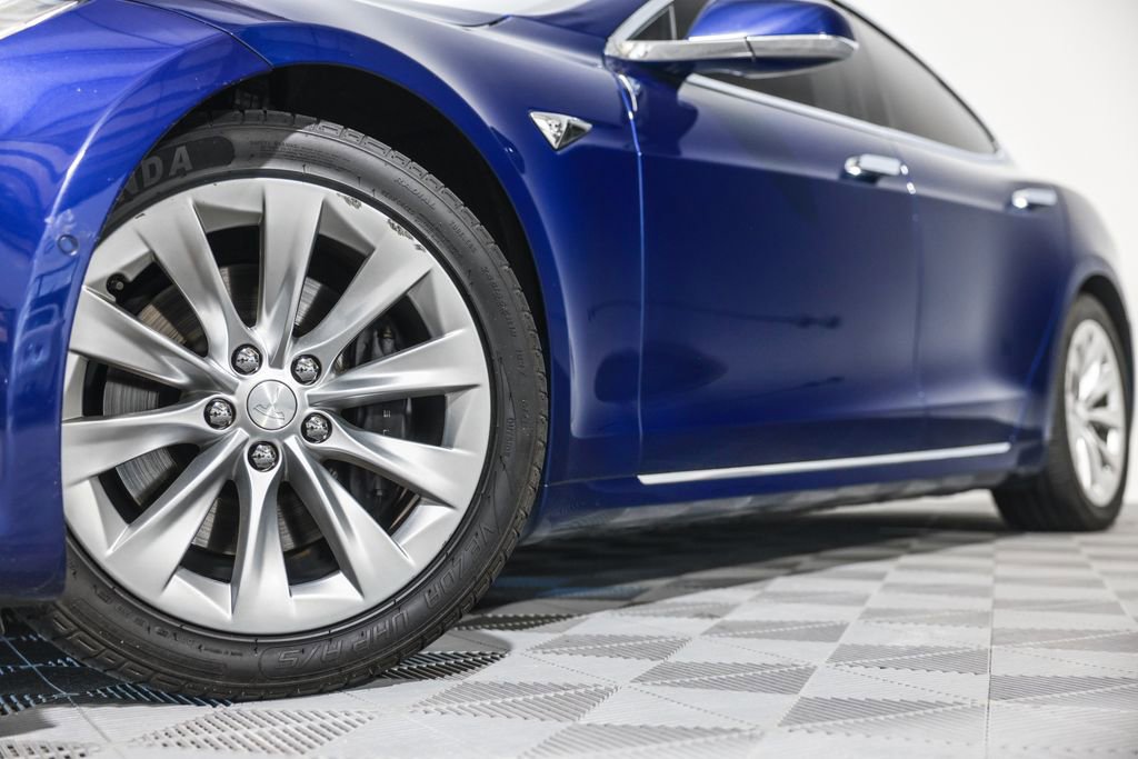 Used 2017 Tesla Model S 90D image 10