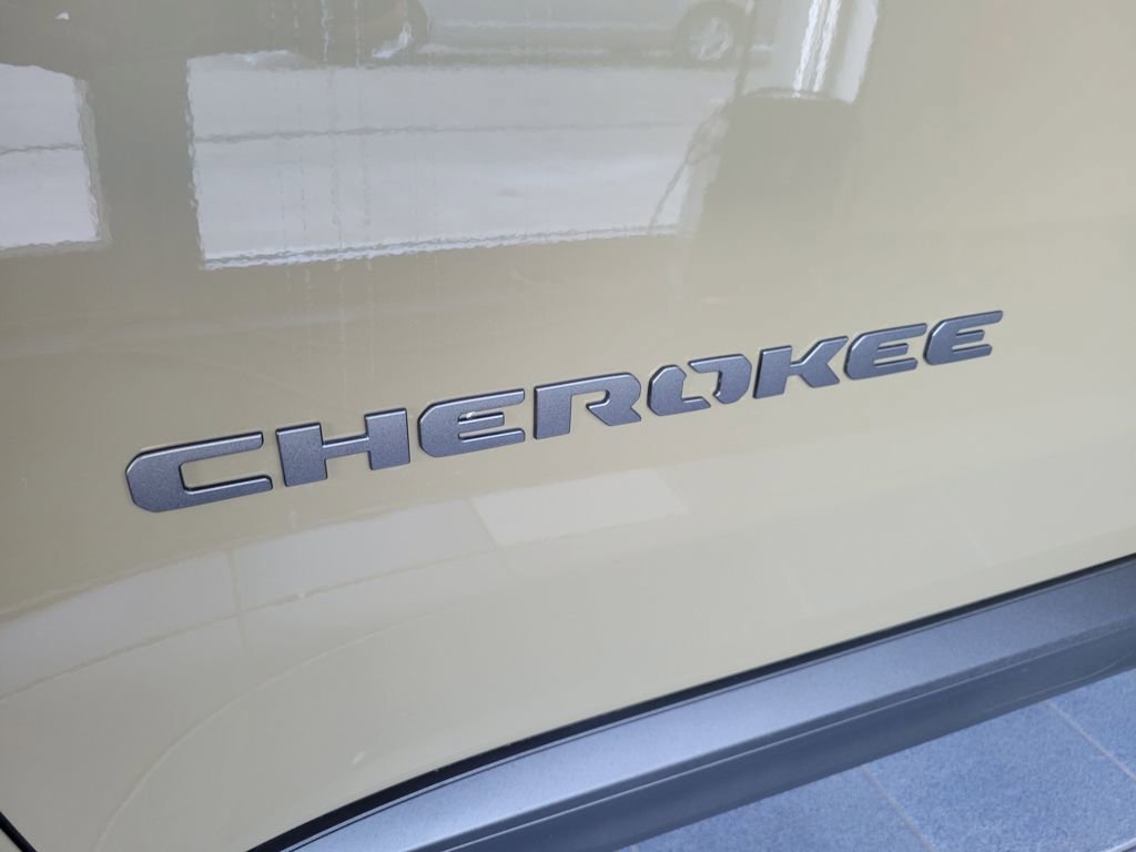 New 2026 Jeep Cherokee Limited image 15
