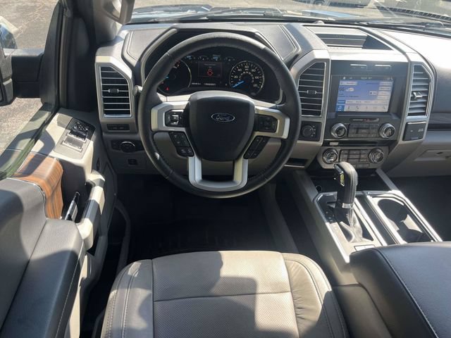 Used 2016 Ford F150 Lariat w/ Equipment Group 502A Luxury AWD/4WD image 18