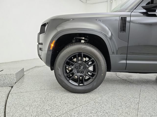 New 2026 Land Rover Defender 110 S AWD/4WD image 37