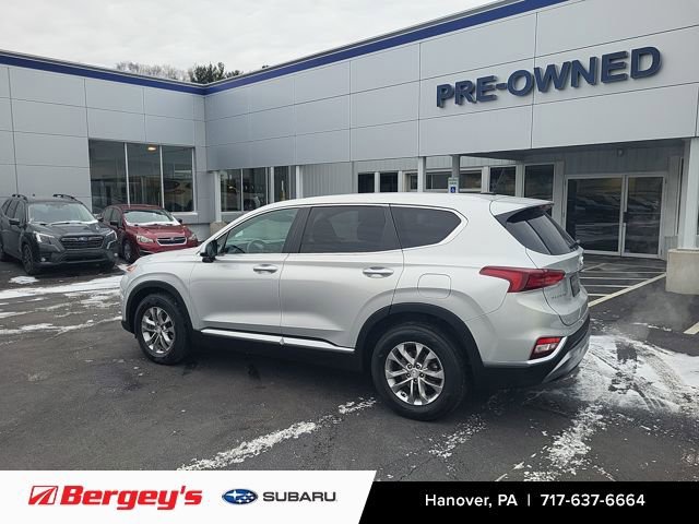 Used 2019 Hyundai Santa Fe SE image 3