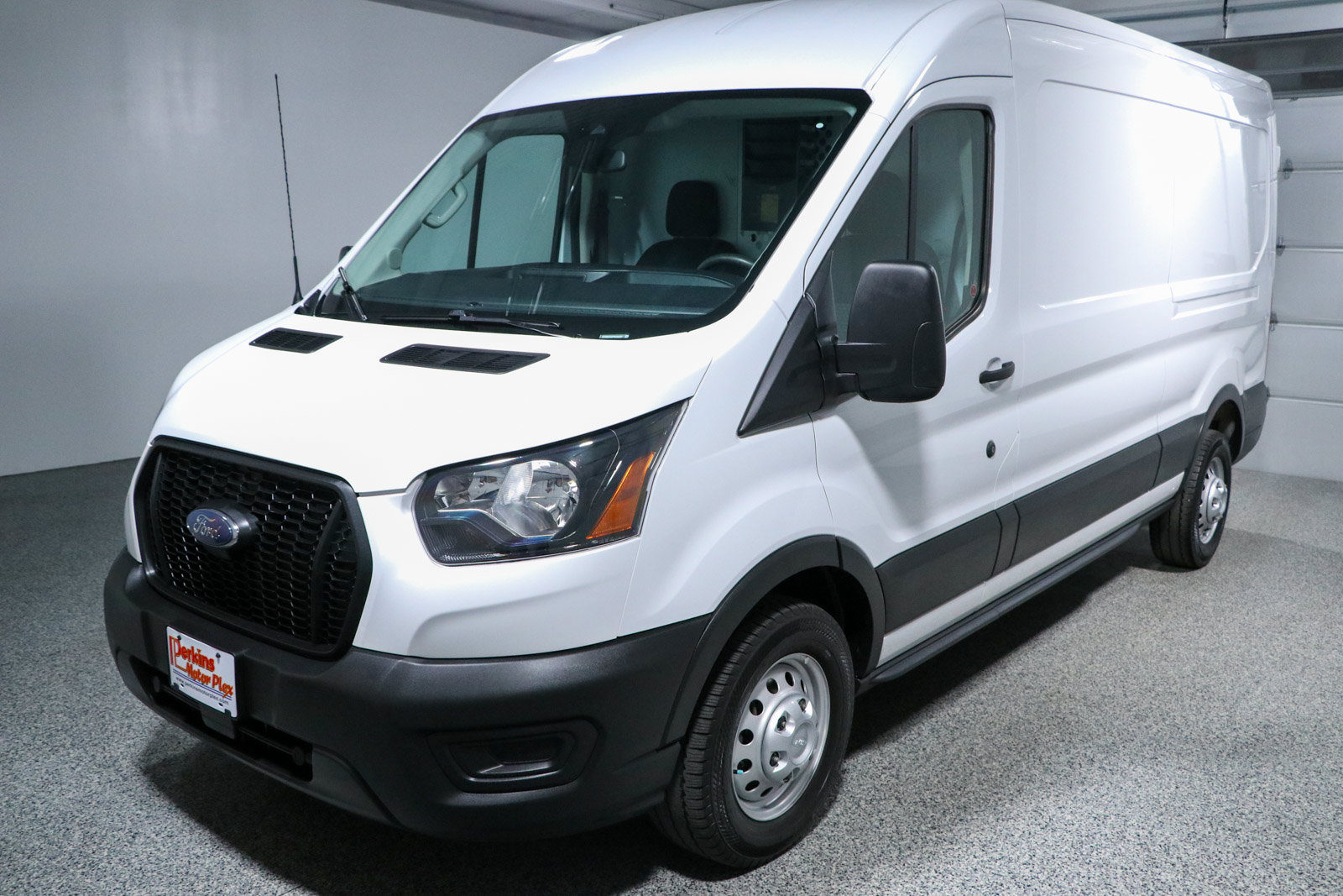 Used 2023 Ford Transit 250 Medium Roof AWD w/ Load Area Protection Package image 29