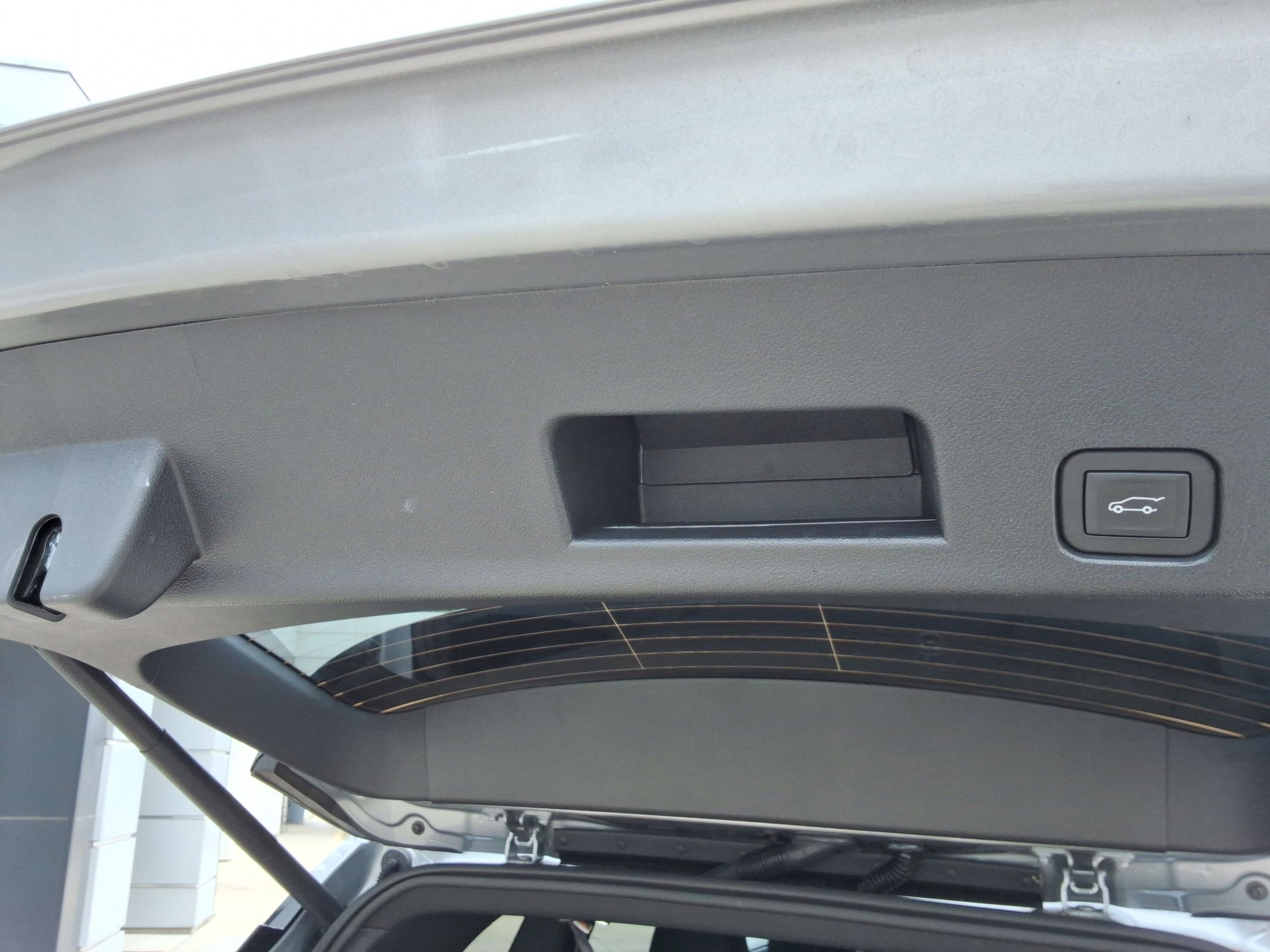 New 2025 GMC Acadia AT4 image 29