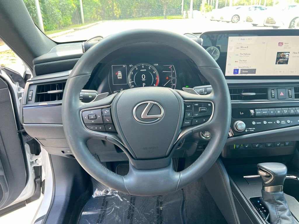 Certified 2023 Lexus ES 350 w/ Premium Package image 13