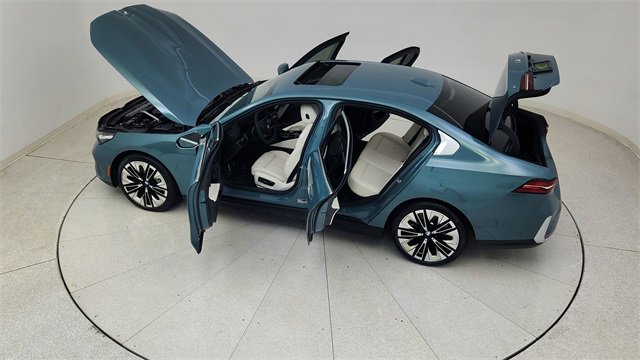 Used 2025 BMW 540i xDrive 540i xDrive image 84