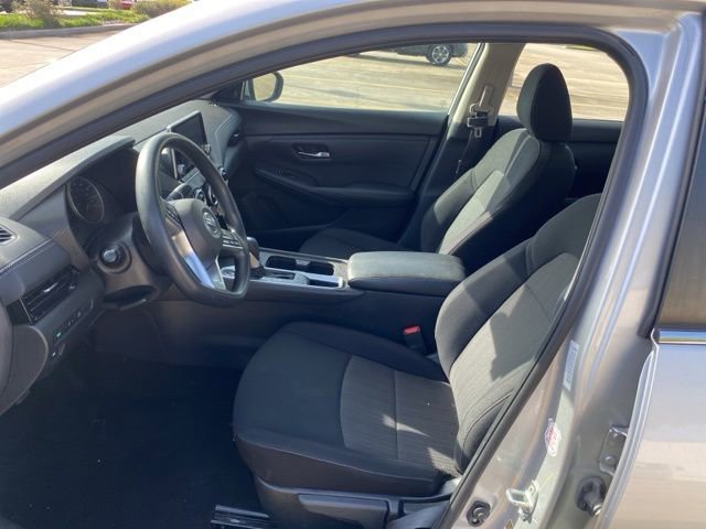 Used 2023 Nissan Sentra SV FWD image 14