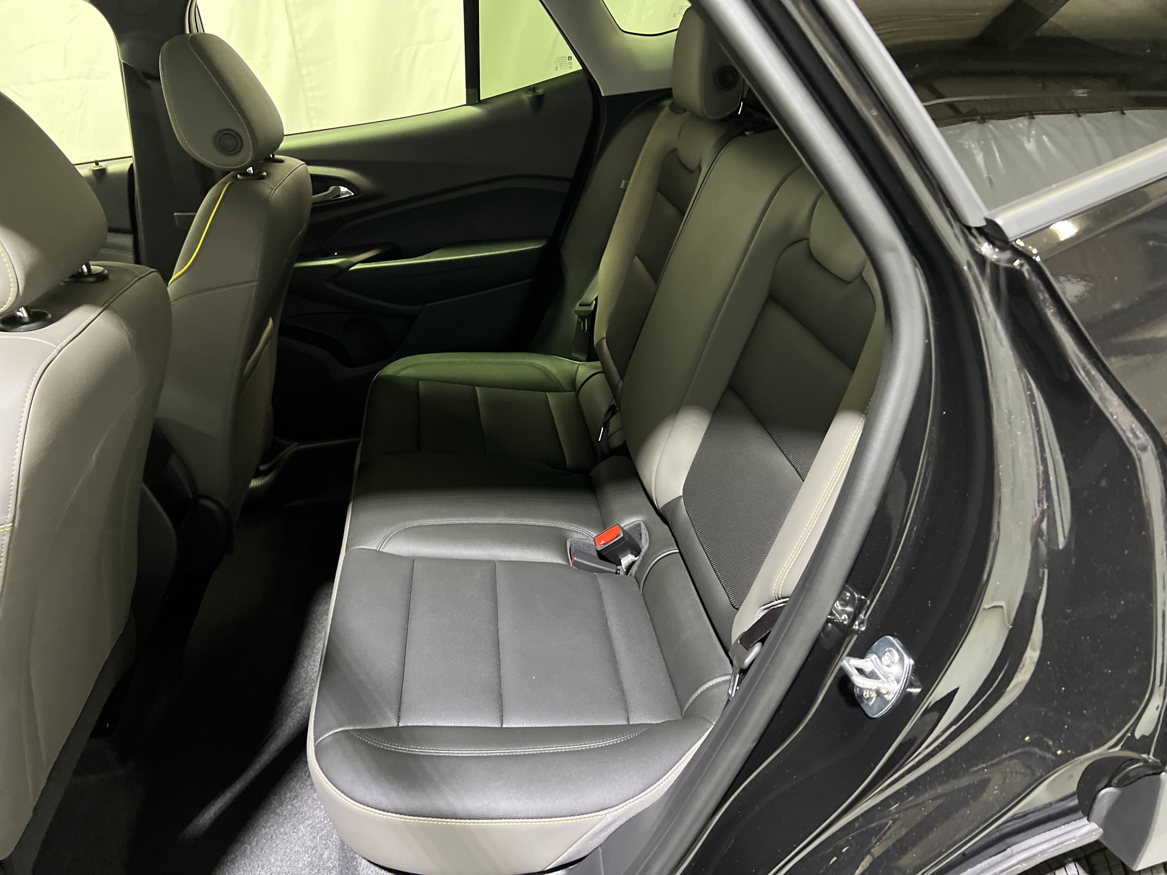 Certified 2026 Chevrolet Trax ACTIV w/ Sunroof Package FWD image 17