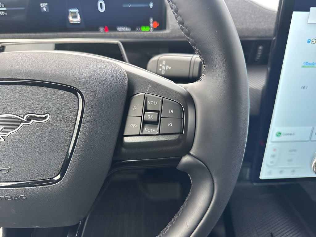 Used 2025 Ford Mustang Mach-E Premium image 16