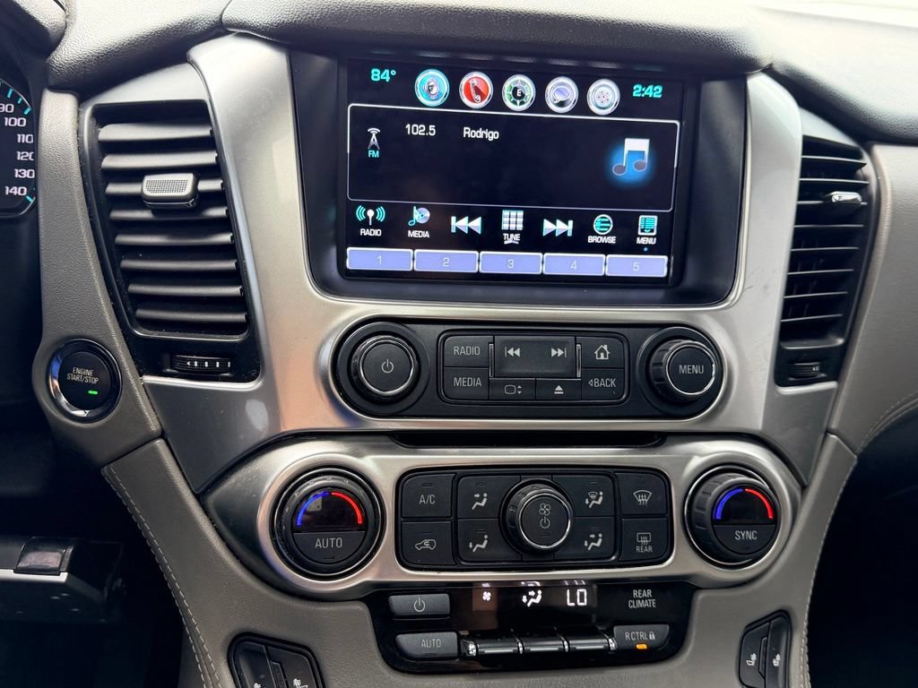 Used 2019 Chevrolet Suburban LT AWD/4WD image 17