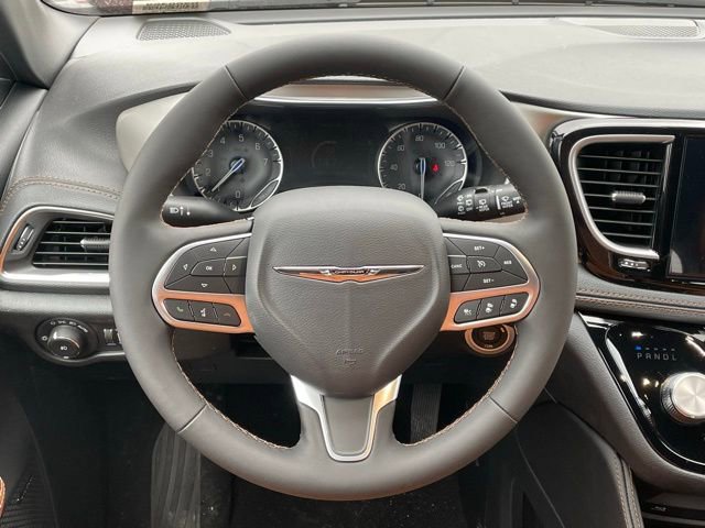 New 2026 Chrysler Pacifica Pinnacle AWD/4WD image 39