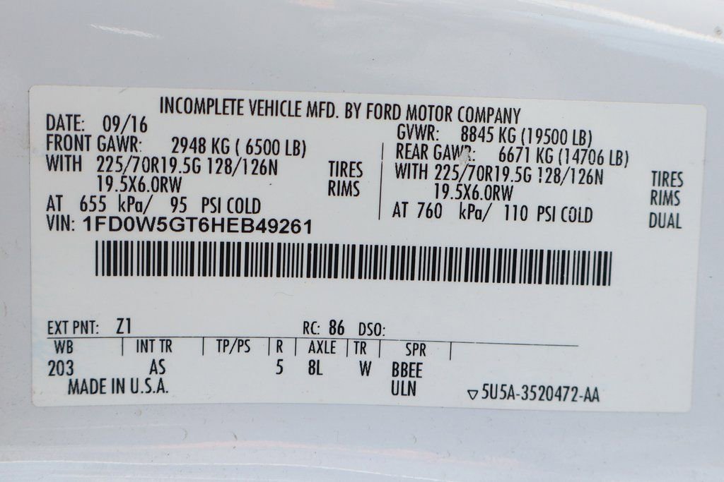 Used 2017 Ford F550 2WD Crew Cab Super Duty image 52