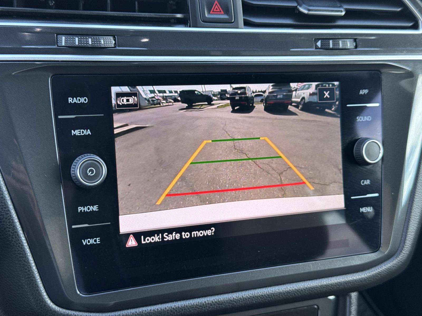 Certified 2024 Volkswagen Tiguan SE R-Line FWD image 19