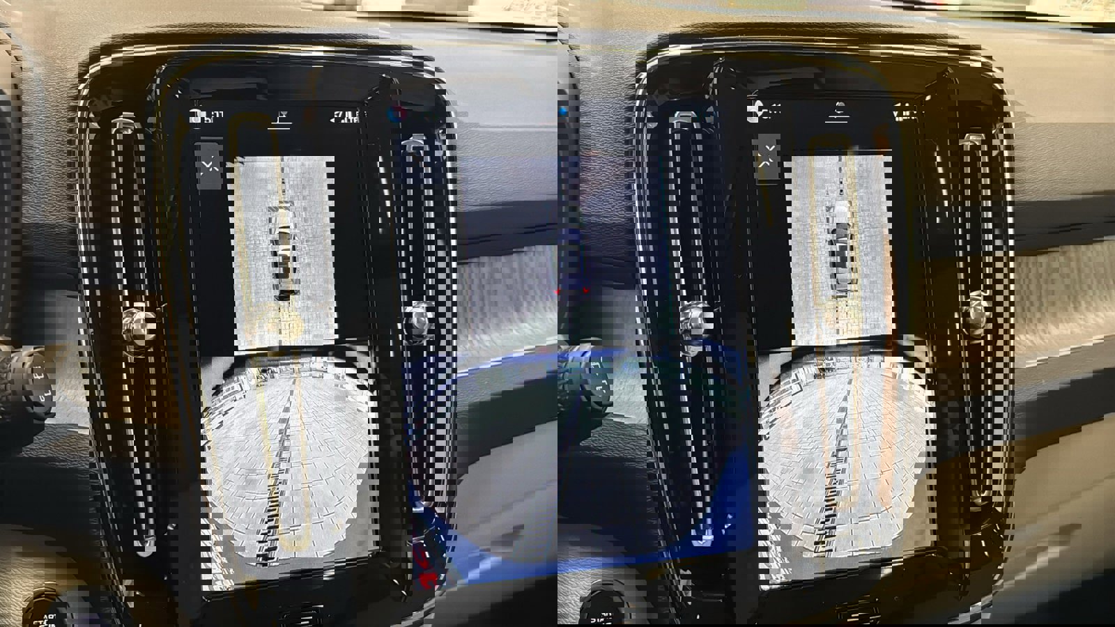 New 2026 Volvo XC40 B5 Plus w/ Climate Package image 18