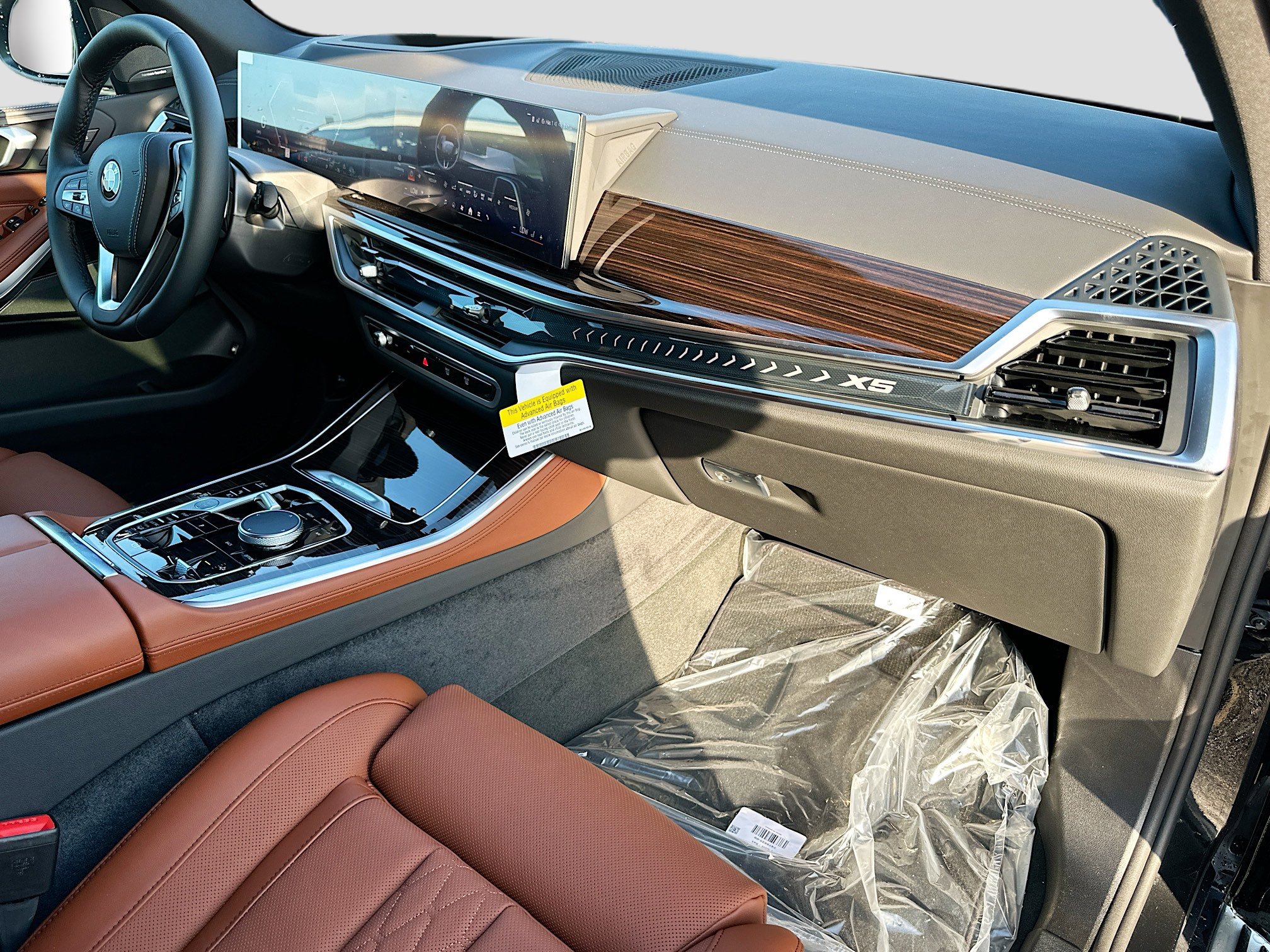 New 2026 BMW X5 xDrive50e image 24