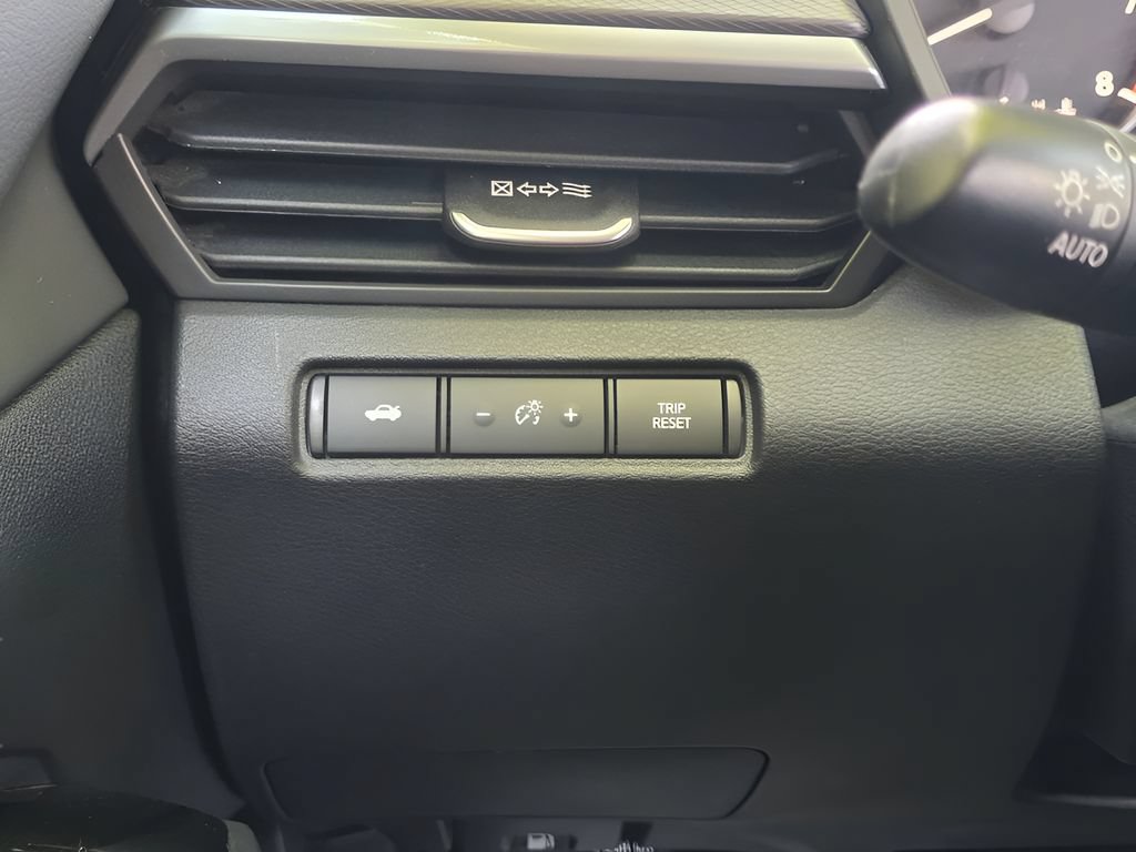 Used 2025 Nissan Altima 2.5 SR FWD image 20