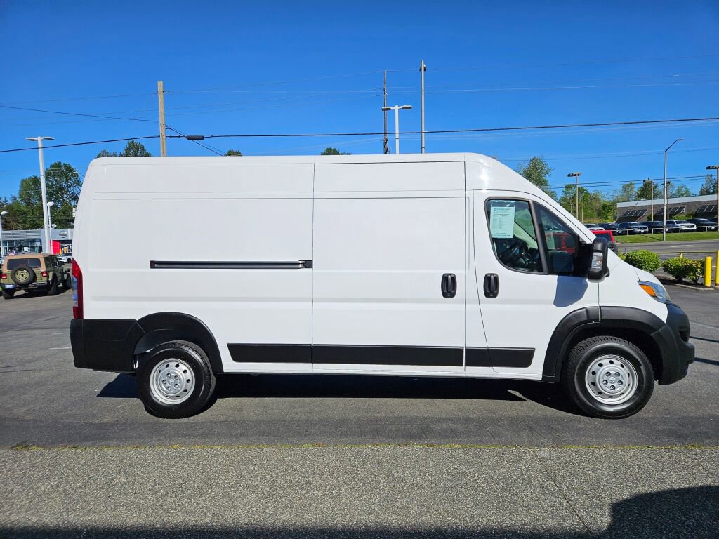 Used 2023 RAM ProMaster 2500 FWD image 6