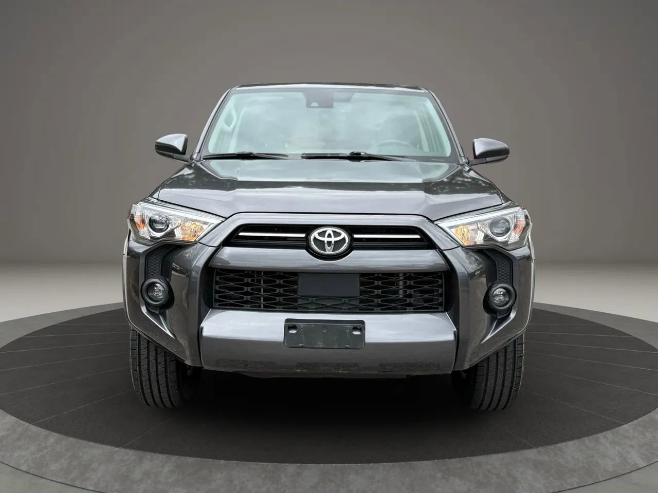 Used 2022 Toyota 4Runner SR5 image 2