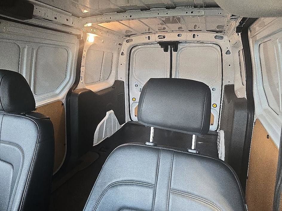 Used 2022 Ford Transit Connect XL w/ Trailer Tow Package FWD image 25